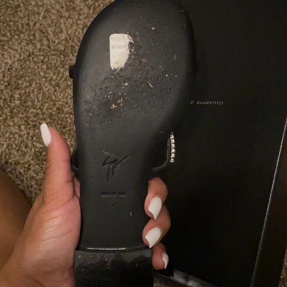 Cutest black sandals - Picture 4 of 7